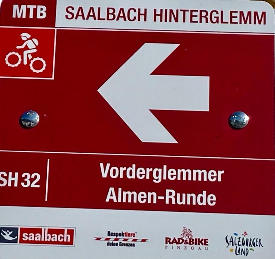 Alm Seasons Premium Chalet & Studios Saalbach-Hinterglemm Extérieur photo