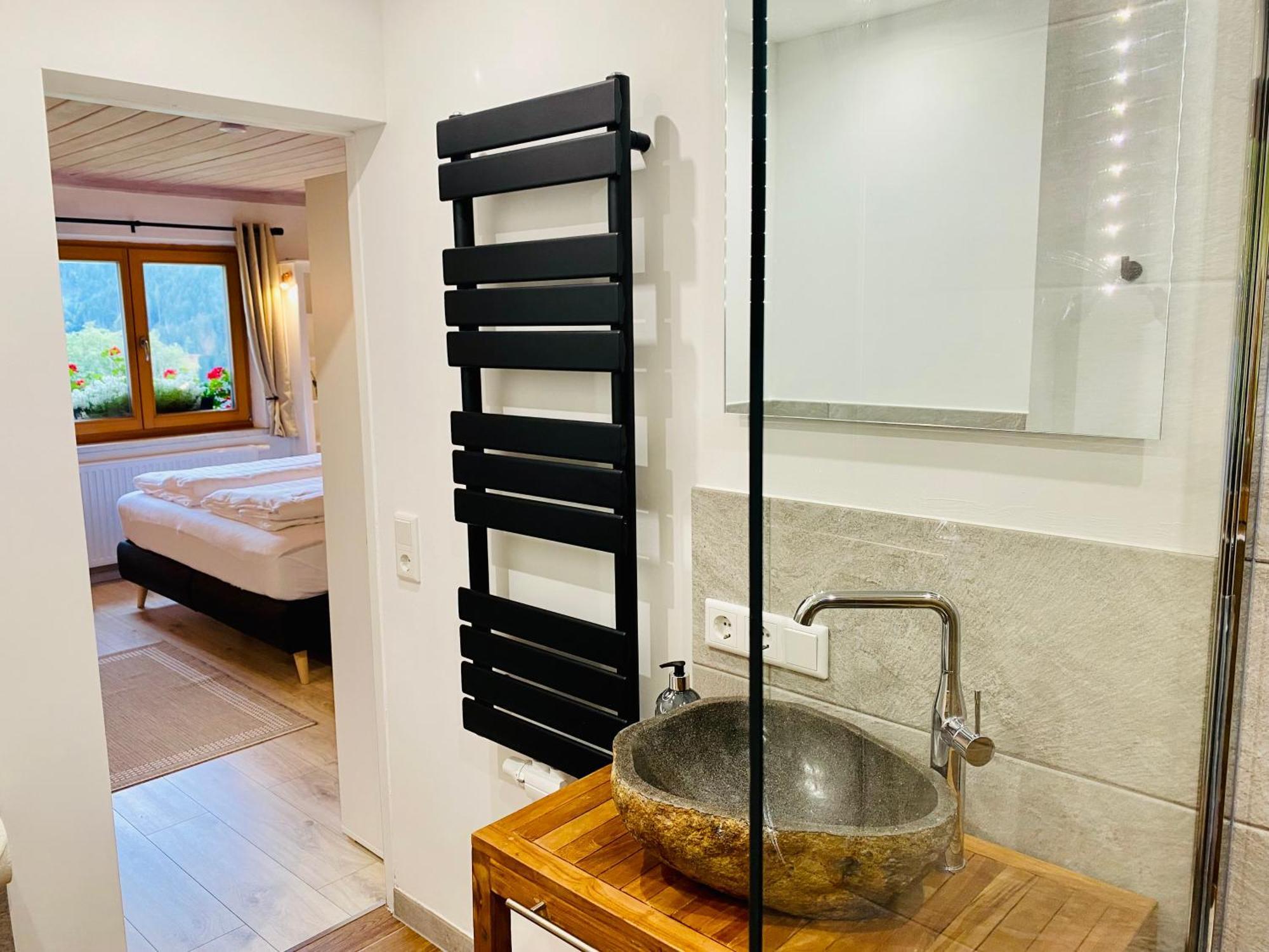 Alm Seasons Premium Chalet & Studios Saalbach-Hinterglemm Chambre photo